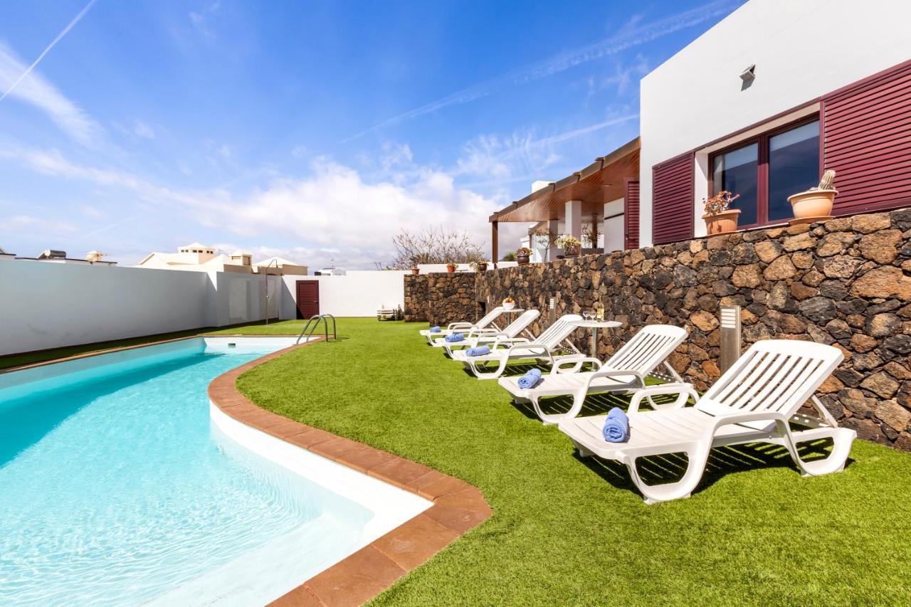 Home2Book Luxury Villa Playa Honda, Private Pool 플라야 온다 외부 사진